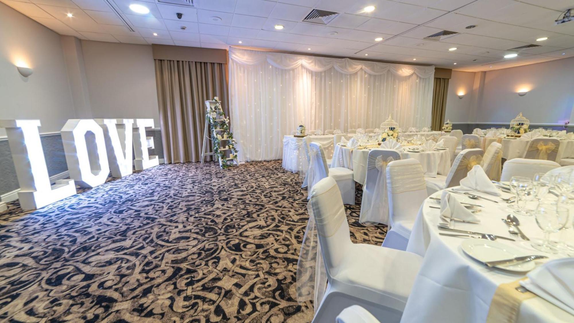 Holiday Inn Rotherham-Sheffield M1,Jct.33 By Ihg Exterior photo